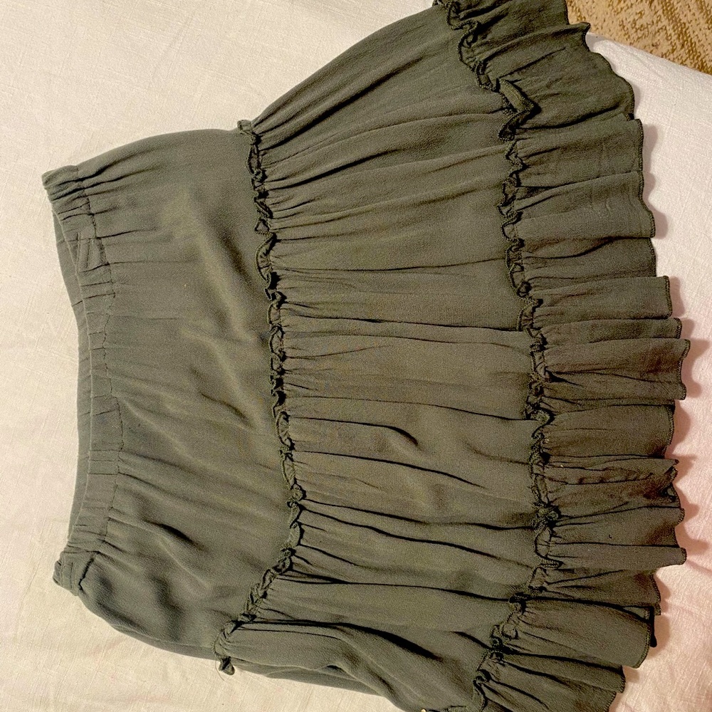 Skirt - Picture 2 of 4